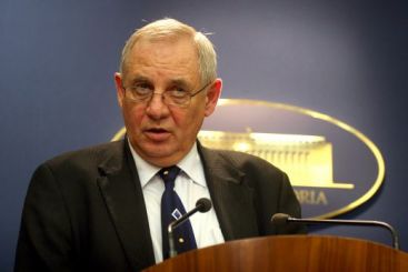 
	Guvernul a aprobat normele la legea unica. "Salariile nesimtite" au ramas la fel
