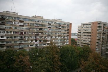 Oferta Fiscului: apartamente, alimente sau masini la pret de criza!