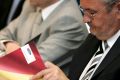 Vladescu vrea taxe mai mari pe case, dar de la anul
