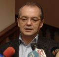 Cresteri de salarii la bugetari! Salariile vor reveni la nivelul din noiembrie 2009, promite Boc! 