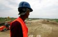 Constructia de autostrazi e blocata in Romania! In acest moment nu se mai lucreaza nicaieri ! 