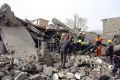 
	Efectele campaniei "Exista viata dupa cutremur": primul bloc ridicat ilegal, demolat! VIDEO
