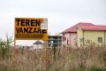 Case si terenuri executate silit, acum si la rubrica de anunturi imobiliare