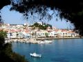
	Hotelierii din Grecia scad tarifele cu 30%
