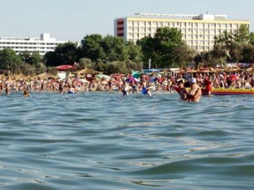 
	Cele mai ieftine vacante la trei si patru stele pe litoral

