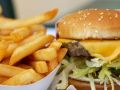 
	Criza umfla vanzarile de la fast-food! VIDEO!

