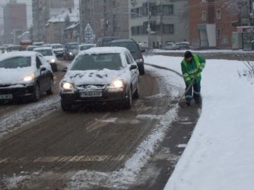 
 Cauciucurile de iarna sunt obligatorii pentru toti soferii! Vezi ce amenzi propune Ministerul Transporturilor!
