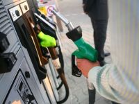 
	A fost inventata BENZINA "ARTIFICIALA". Vezi aici cat ar costa si cand ar putea fi lansata pe piata

