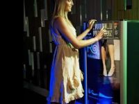 
	Vrei sa cumperi pantofi, oua sau homari? Acum le gasesti si la automat FOTO
