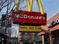 
	McDonald's angajeaza 50.000 de persoane intr-o zi
