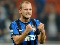 
	Inter da 100 de milioane de euro pe doua SUPER transferuri! Cine ii ia locul lui Sneijder
