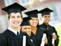 
	Start-up sau manager intr-o multinationala? La ce cariere viseaza absolventii programelor de MBA
