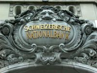 
	Bancile elvetiene blocheaza partial accesul clientilor straini la conturi
