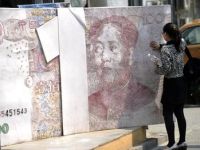 
	Euro, aurul si petrolul, influentate negativ de majorarea dobanzii cheie in China
