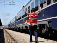 
	Surpriza neplacuta pentru turistii care au luat trenul, ca sa ajunga in 2 ore si jumatate la Constanta. VIDEO
