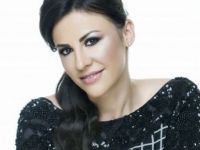 
	Femei in CTRL: Adina Alberts, doctorita prin bisturiul careia trec vedetele din Romania
