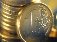 
	Marirea si decaderea euro. Cum s-a ajuns la criza datoriilor suverane si ce sanse are moneda unica sa-i reziste
