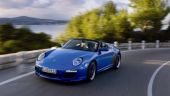 
	Fie criza cat de rea, romanii tin la eticheta. Mitsubishi, Porsche si BMW, printre marcile preferate in ultimele 4 luni

