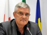 
	Soros si Daianu: "Europenii trebuie sa coopereze pentru a salva euro". Citeste scrisoarea deschisa a celor 96 economisti si lideri politici
