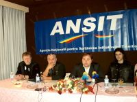 
	Frauda de un milion de euro din fonduri UE la Autoritatea pentru Tineret si Sport. Comisia Europeana vrea banii inapoi
