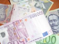 
	Unde sa lucrezi ca sa castigi peste 4.000 de lei net pe luna. Salariile romanilor au crescut cu 9 lei, in septembrie
