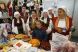 
	Targurile cu produse traditionale, afaceri apetisante pentru tot mai multi gospodari cu talent in bucatarie. VIDEO
