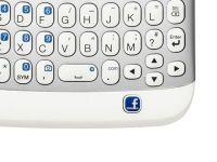 
	Facebook pregateste fanilor o surpriza inteligenta: lanseaza primul smartphone

