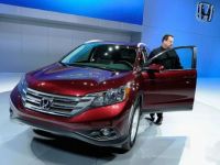 
	Honda are probleme serioase cu airbag-urile. 900.000 de masini din intreaga lume, rechemate de urgenta in service
