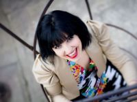 
	Femei in CTRL: La 24 de ani, Diana Bobar a creat rochii pentru Inna si isi vinde creatiile vestimentare pe 4 continente

