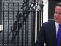 
	Englezii isi sustin premierul: &ldquo;Euro va pica.Trebuie sa iesim din UE&rdquo; Ce si-au zis Sarkozy si Cameron
