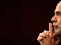 
	Si bancherii se imprumuta. Seful celei mai mari banci centrale din lume si-a refinantat creditul ipotecar de doua ori

