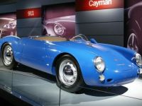 
	Milioanele din garajul actorului care a incasat un miliard de dolari cu un singur rol. Are aproape 50 de masini Porsche. GALERIE FOTO
