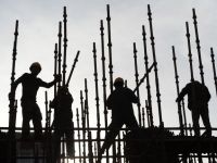 FT: Salariile din China au ajuns la nivelul celor din Romania si Bulgaria. Si totusi, chinezii atrag mai multi investitori