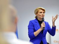 Boc isi numeste consilierul, Andreea Paul-Vass, in comisia de privatizare a companiei Hidroelectrica