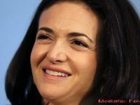
	Facebook i-a umplut conturile. Povestea femeii care a pornit de jos, iar acum este la un pas sa ajunga cea mai bogata din lume
