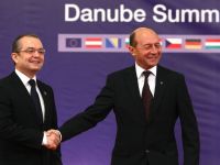 
	Boc, singurul premier de dupa &lsquo;89 demis prin motiune de cenzura si repus in functie de presedinte, a capitulat in fata propriului partid
