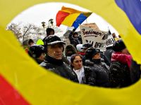 
	Presa internationala: Romanii care se reunesc in fiecare seara in Piata Universitatii i-au adus demisia lui Emil Boc
