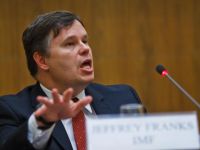 
	Franks: Romania ar putea amana vanzarea actiunilor la unele companii de stat
