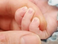 
	Ce li se pregateste mamelor dupa concediul postnatal. Cum vrea premierul Ungureanu sa creasca natalitatea
