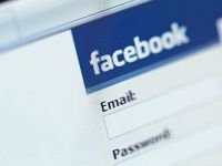 
	Micul Fum, hackerul care a spart conturile de e-mail si Facebook ale vedetelor, condamnat VIDEO
