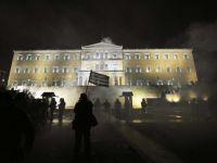 
	Comisar UE: "Grecia sa nu mai caute tapi ispasitori si sa munceasca mai mult pentru a-si reveni"
