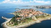 Povestea unui succes. Investitorii din China vor sa infiinteze curse charter catre statiunea Nesebar, pentru a prelua miile de turisti