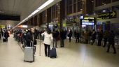
	Cel mai mare aeroport din Romania, pe locul 58 in UE dupa traficul anual de pasageri
