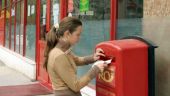
	1 din 5 angajati ai Postei Romane pleaca acasa. Vor fi concediati 6.500 de salariati
