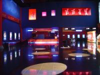 
	Tara care accepta doar 20 de filme straine pe an devine lider mondial in topul proprietarilor de sali de cinematograf
