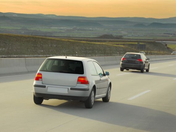 Nemtii ataca dur Dacia. Oferte de masini mici si SUV-uri noi la preturi de pana-n 10.000 de euro