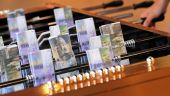 O Moneda Prea Puternica Elvetia Vrea Ca Devalorizarea Francului Sa Continue Size3