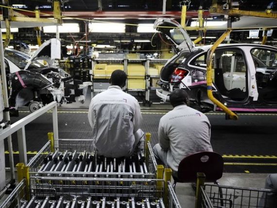 Situatie fragila. Peugeot pregateste o majorare de capital de 3 mld. euro, cu un investitor chinez si guvernul francez