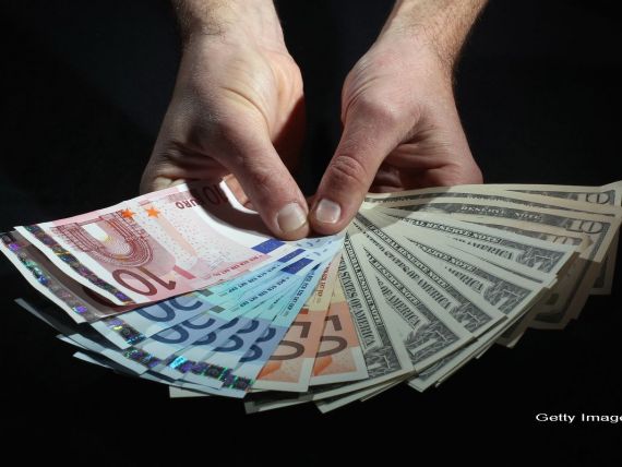Finantele au imprumutat 500 milioane lei, la o dobanda care a atins un minim istoric