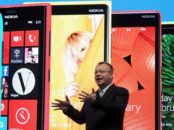 MWC 2013: Nokia a prezentat astazi noile modele de telefoane, cu care spera sa-si creasca vanzarile